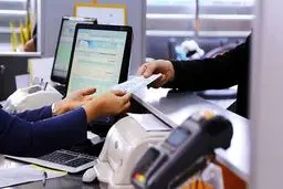 وام قرض الحسنه برای یارانه بگیران با تحویل سه روزه | شرایط دریافت 4 وام فوری 30 تا 300 میلیونی با اقساط فقط ماهی 2 میلیون تومان