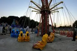  لحظه سقوط وحشتناک تاب گردان شهربازی اصفهان