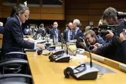 تعویق مشکوک شورای حکام؛ تهران به حالت آماده‌باش درآمد