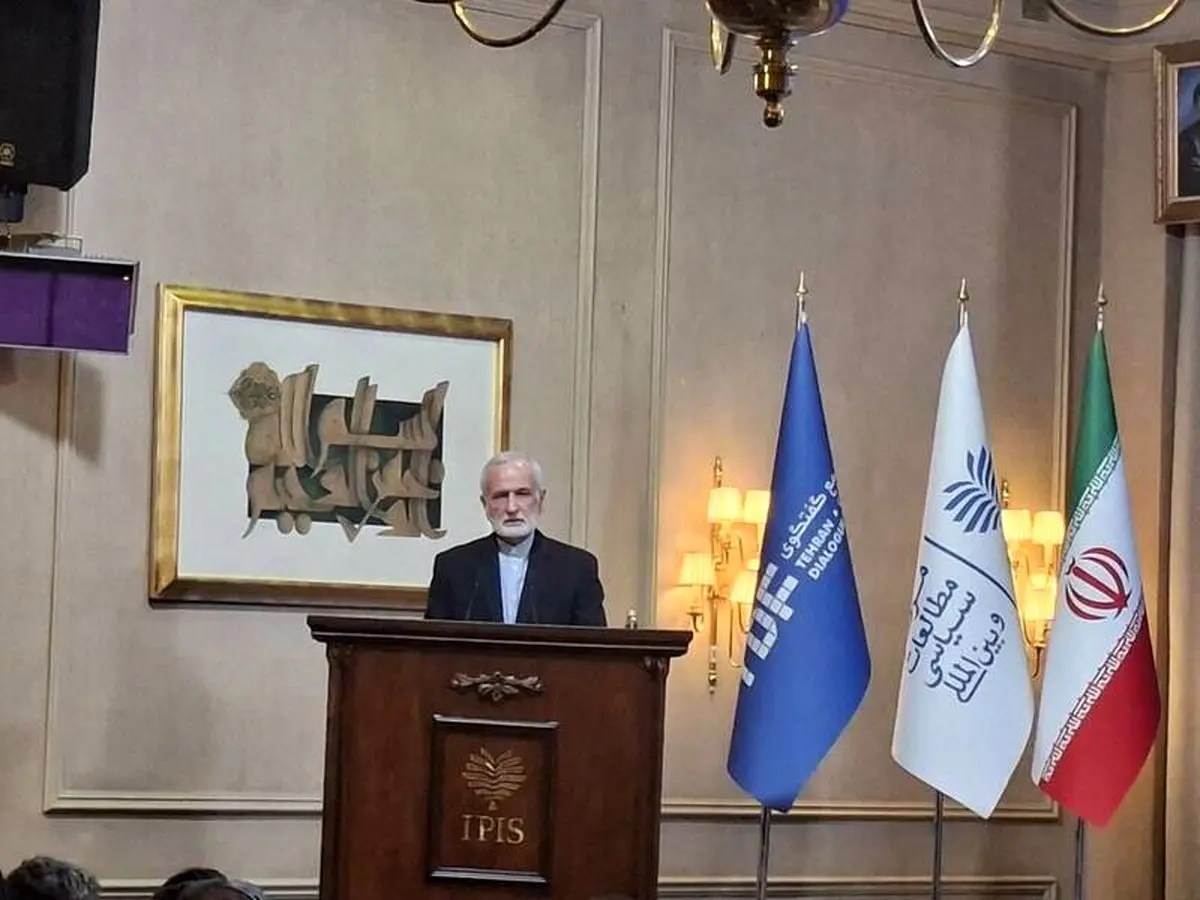 کمال خرازی : ایرانیان تن به ذلت نمی‌دهند