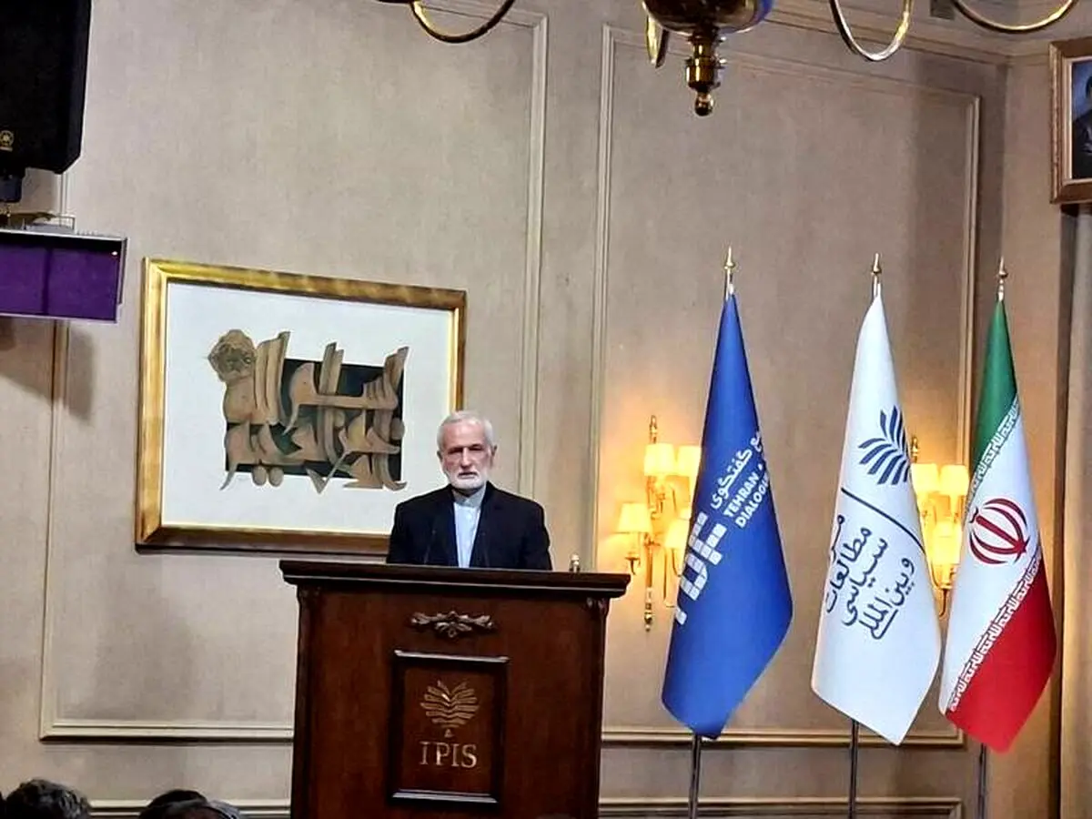 کمال خرازی : ایرانیان تن به ذلت نمی‌دهند
