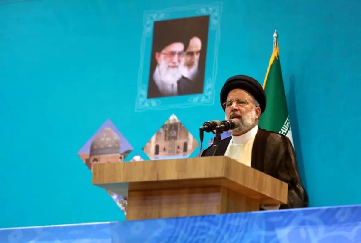 آینده برای ملت ایران روشن خواهد بود