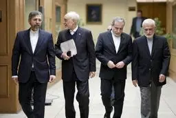 کمال خرازی : برخی همسایگانمان از ما ترسیدند