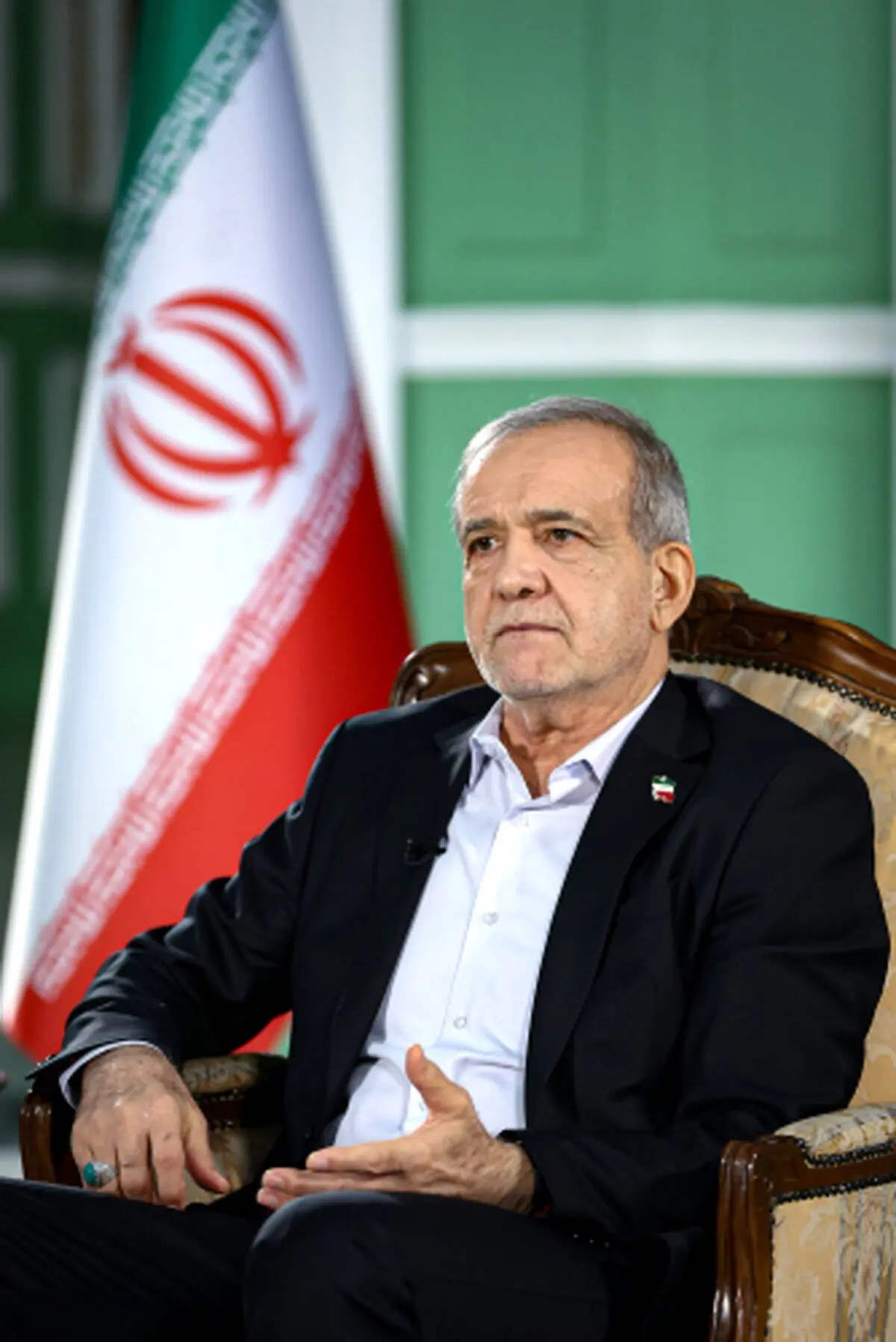 پزشکیان: با فعالیت‌های شفاف محیط زیستی، رویکردهای امنیتی در این حوزه زدوده خواهد شد

