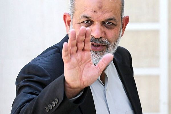 انتصاب سردار وحیدی به فرماندهی سپاه تکذیب شد