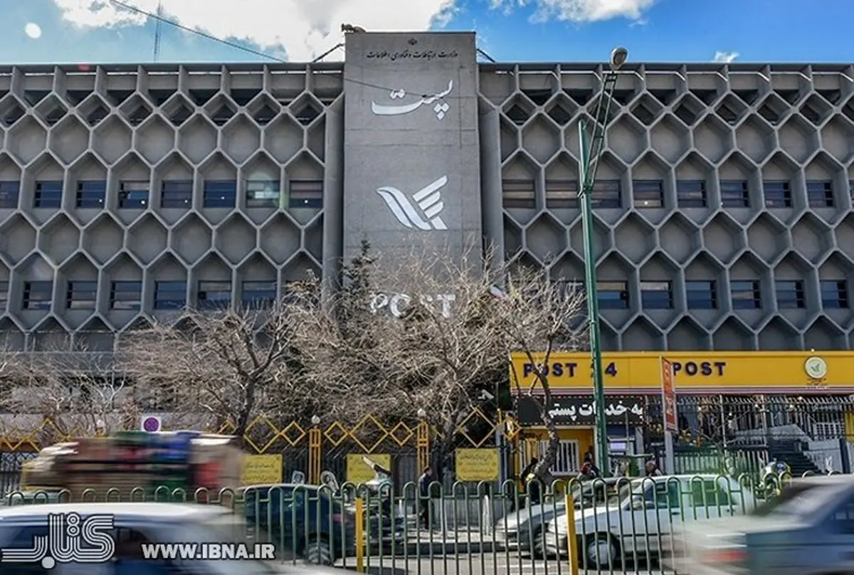 به کارگیری ربات های هوشمند در شرکت پست ایران + فیلم