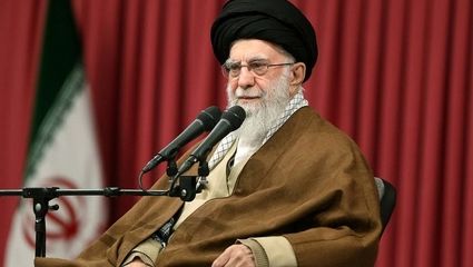 رهبر انقلاب : آمریکا قابل اعتماد نیست