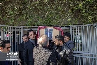 کریم مجتهدی