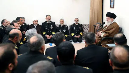 رهبر شهید : چه غلط های عجیب غریبی! خلیج فارس خانه ماست