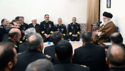 رهبر شهید : چه غلط های عجیب غریبی! خلیج فارس خانه ماست