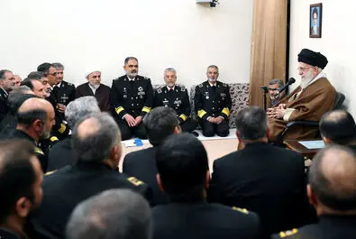 نیروی دریایی با رهبر انقلاب