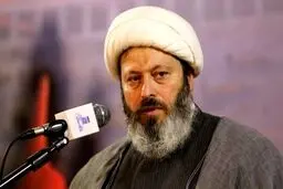 انتقاد تند رسانه اصولگرا از مشاور قالیباف: صلاحیت پوشیدن لباس روحانیت را ندارید!