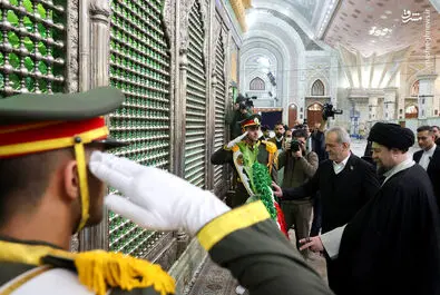 مرقد مطهر