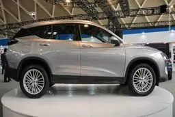 رونمایی ایران خودرو از سوگلی جذاب و شاسی بلندش | برگ برنده ایران خودرو همه را مجذوب خود کرد + مشخصات فنی و قیمت