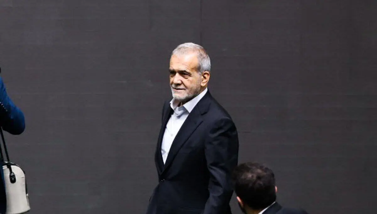 حضور رئیس‌جمهور در جلسه رای اعتماد وزیر پیشنهادی اقتصاد