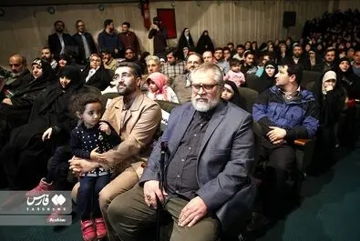 نادر طالب نژاد