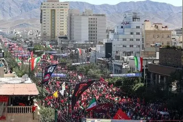 تصاویر تشییع پیکر رهبر شهید انقلاب در مشهد 