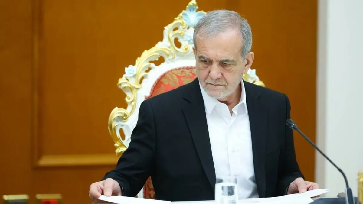 دیدار پزشکیان از سرای ایرانی فتحعلی‌شاه در کاخ ریاست‌جمهوری هند