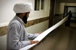 روحانیونی که مورد توهین قرار می‌گیرند خود منتقد دولت هستند