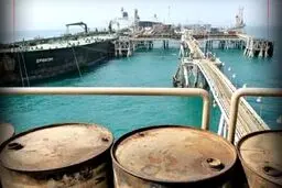 توقیف دو شناور متخلف قاچاق سوخت در خلیج فارس

