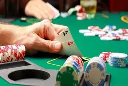 غضنفرآبادی: شرط بندی روی موشک اشکالی ندارد