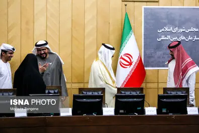 نشست مجلس با سفرای کشورهای اسلامی