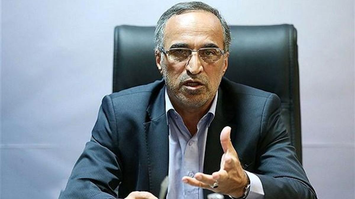 واعظ آشتیانی:همتی‌ومهرعلیزاده چهره دولت روحانی را نشان دادند