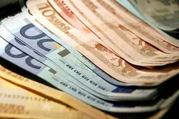 قیمت دلار، یورو و سایر ارزها امروز ۱۴ اردیبهشت ۱۴۰۴ | مرز مقاومتی دلار شکست