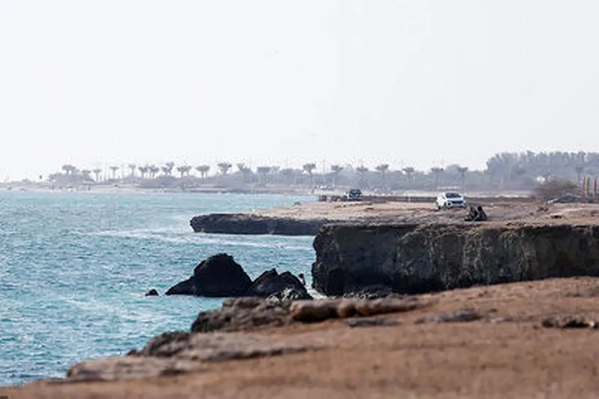 خداحافظی با کشتی یونانی جزیره کیش + فیلم