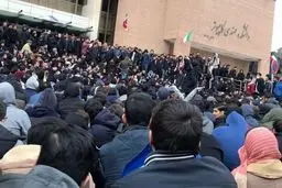تنبیه جدید رئیس دانشگاه شریف برای دانشجویان معترض
