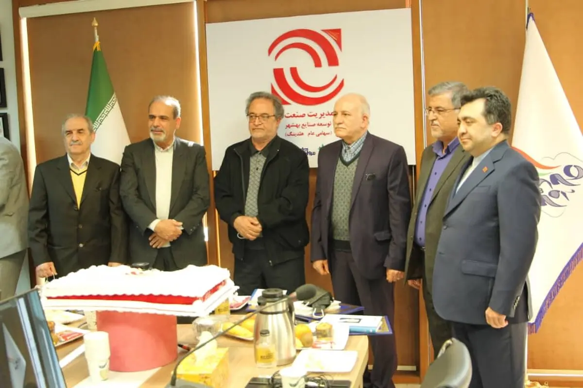 هجده‌سالگی بیدسیم در حضور پیشکسوتان
