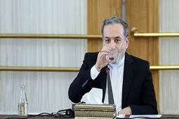 شام خوردن عراقچی در رستوران این بار در چین
