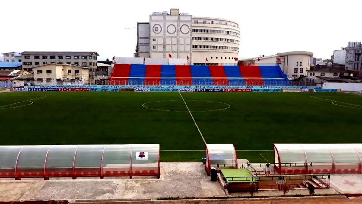 پای پلیس به بازی نساجی - پرسپولیس باز شد