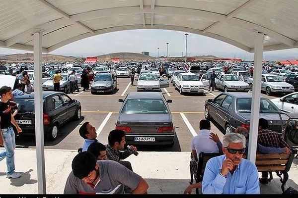 ریزش سنگین قیمت‌ها در بازار خودرو امروز 4 اردیبهشت 1404 + جدول