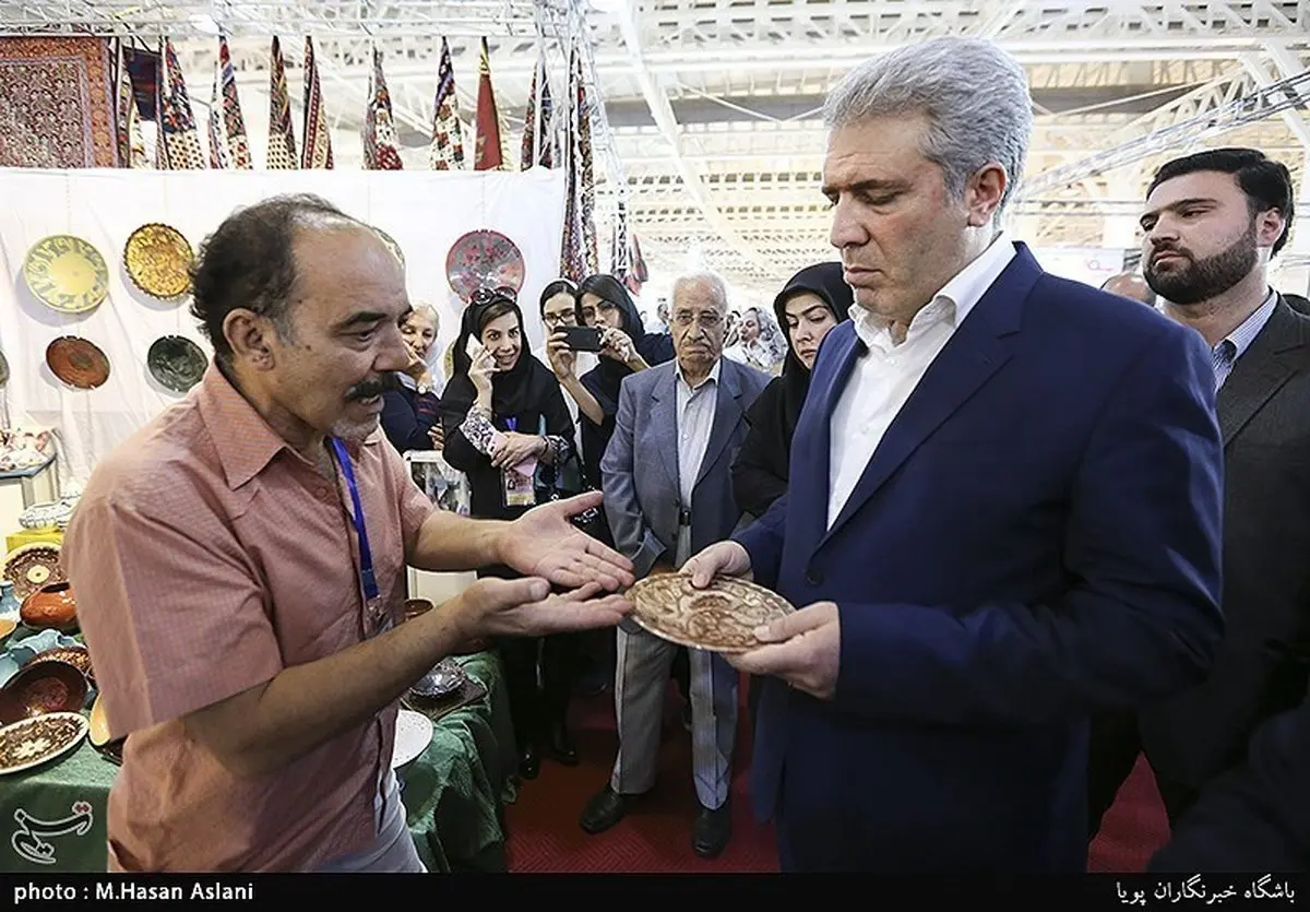 تصاویری از افتتاح بیست‌وهشتمین نمایشگاه صنایع‌دستی