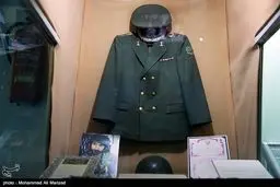 لباس نظامی شهید صیادشیرازی در موزه دفاع مقدس/عکس