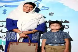 پريچهر قنبرى همسر شهاب حسینی تنها به جشن حافظ آمد! عکس