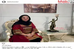 تیپ و ظاهر لاله اسکندری در یک فروشگاه مبلمان در بازار مبل/عکس