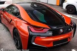 BMW i8 با رنگ متفاوت /تصاویر
