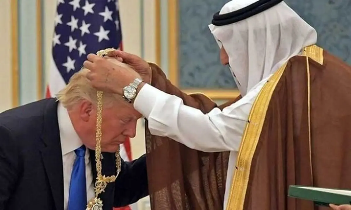 ترامپ، پادشاه عربستان را مسخره کرد!