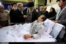 دیدار جمعی از جانبازان و خانواده‌های آنان با رهبر انقلاب/تصاویر