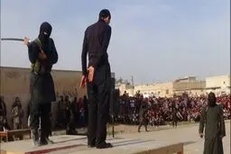 داعشی‎ها یک نوجوان را شلاق زدند/عکس