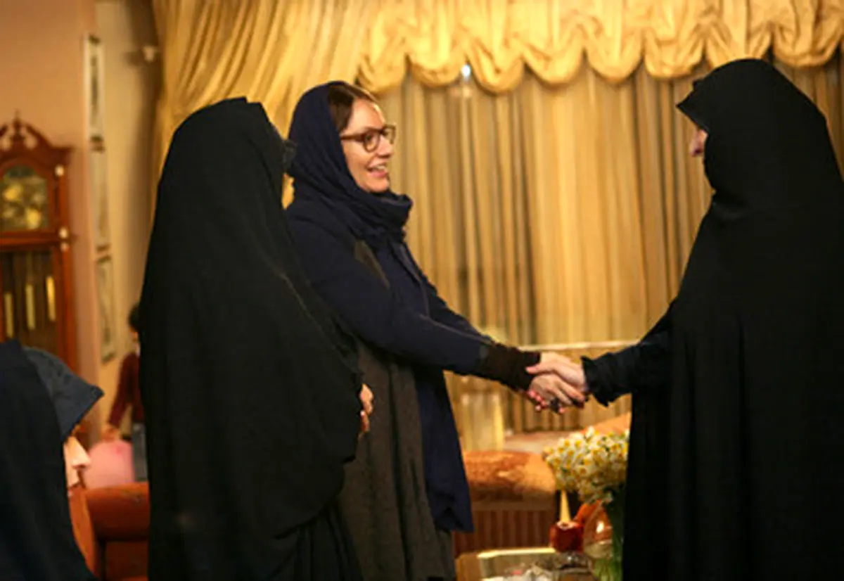 حضور مهناز افشار و ابتکار در منزل صادق طباطبائی/تصاویر