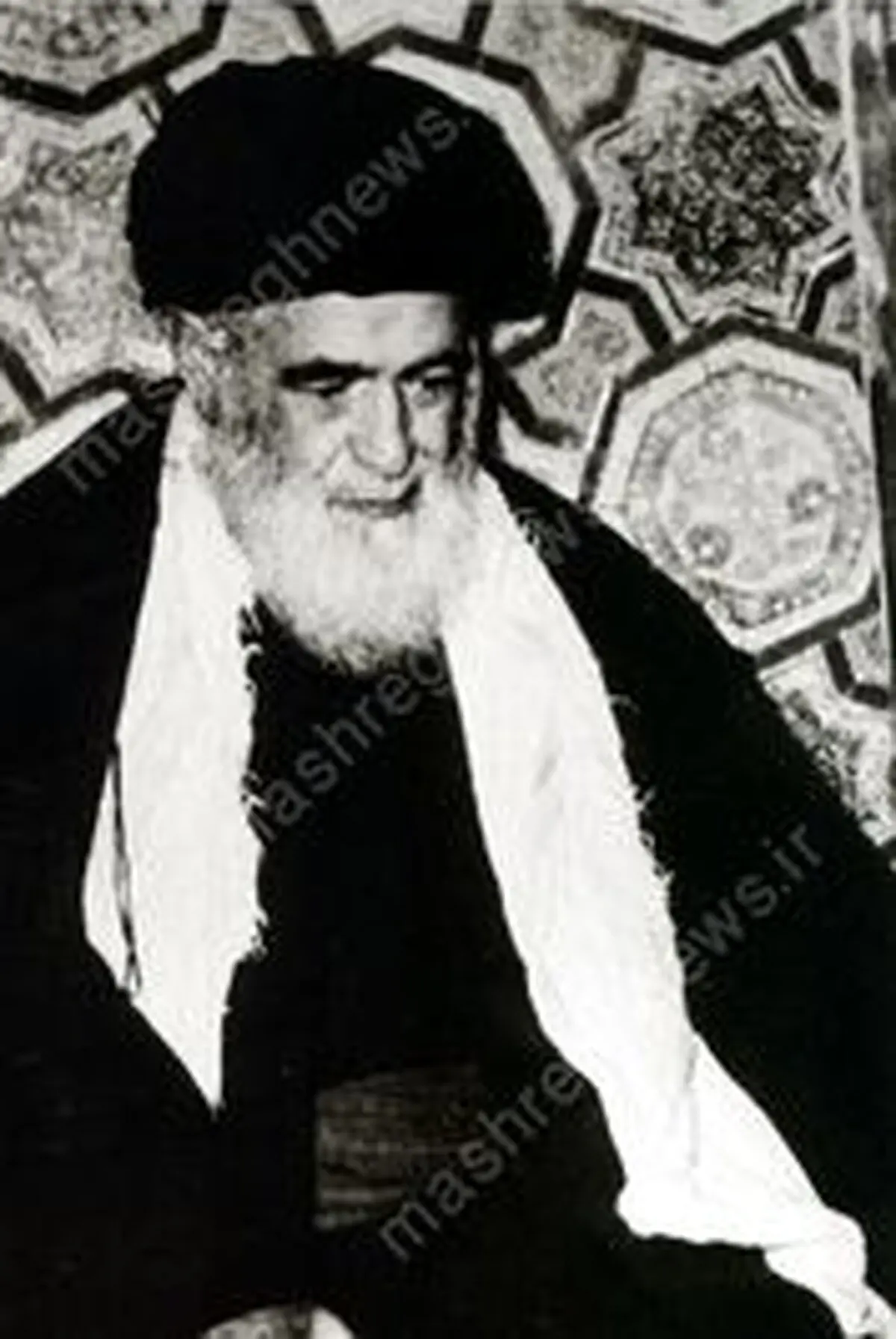 تصاویر کمتر دیده شده از جلال آل احمد