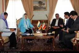 حجاب زنان دیپلمات بلغارستانی در ایران/ عکس
