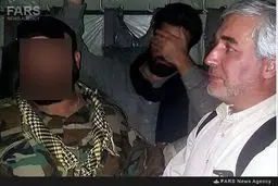 کارگردان مشهور سینما در کنار مدافعان حرم/عکس