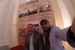 سلفی مجری ایرانی و فرگوسن!/عکس