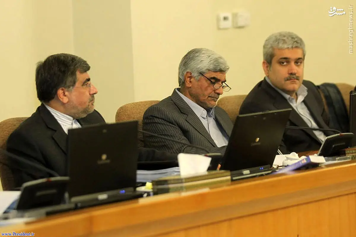 اولین حضور فرهادی در جلسه هیئت دولت/ عکس