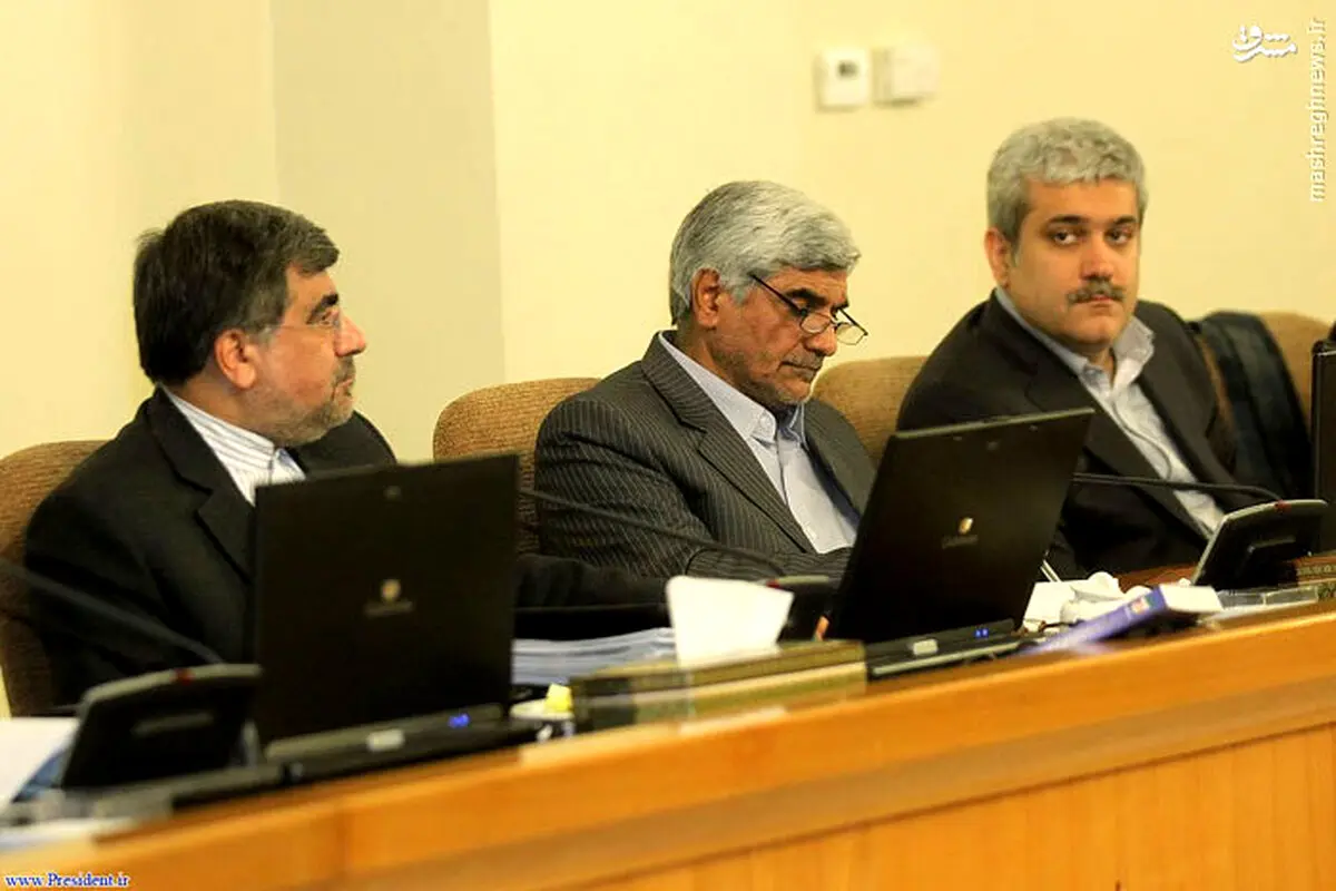 اولین حضور فرهادی در جلسه هیئت دولت/ عکس