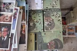 تصاویر: انبار کتاب‌های قاچاق